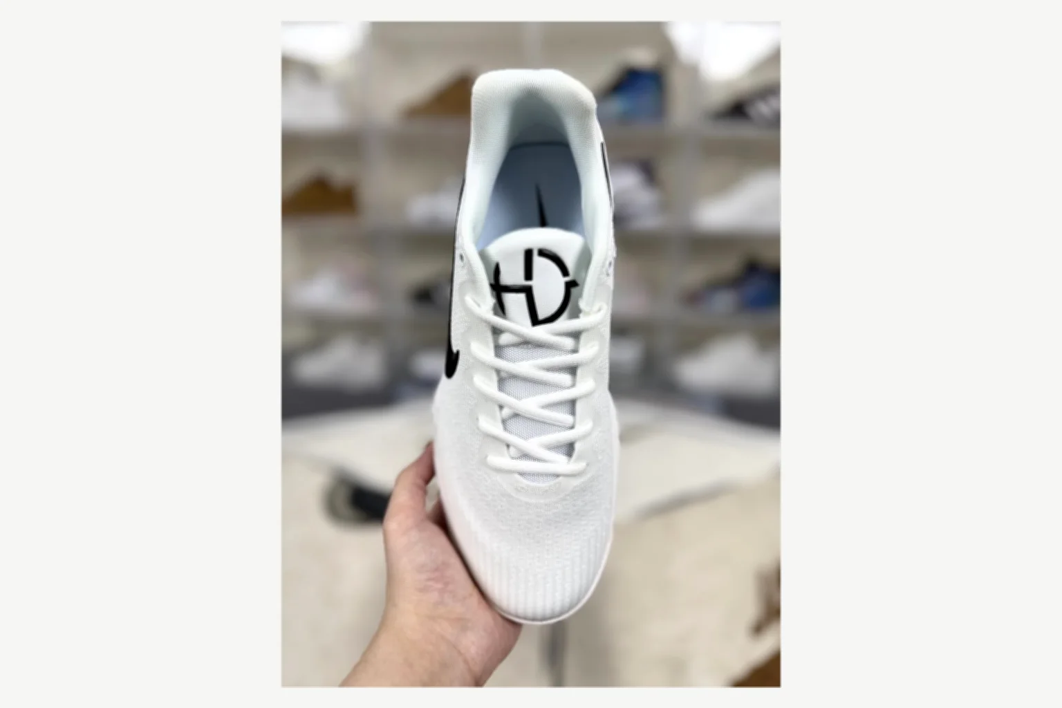 Nike White Black Swoosh Low Top QC photo reference SKU 1194923747 thumbnail 3