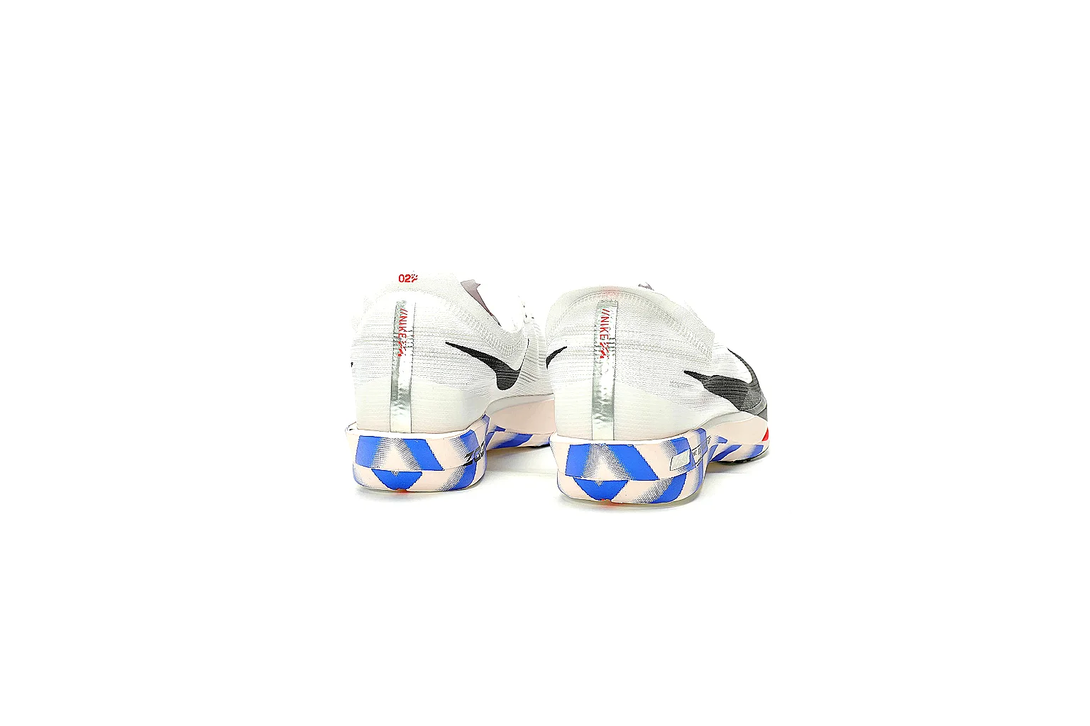 Kako QC Lab inspection photos for Nike White Blue Red Runner Sneaker thumbnail 4