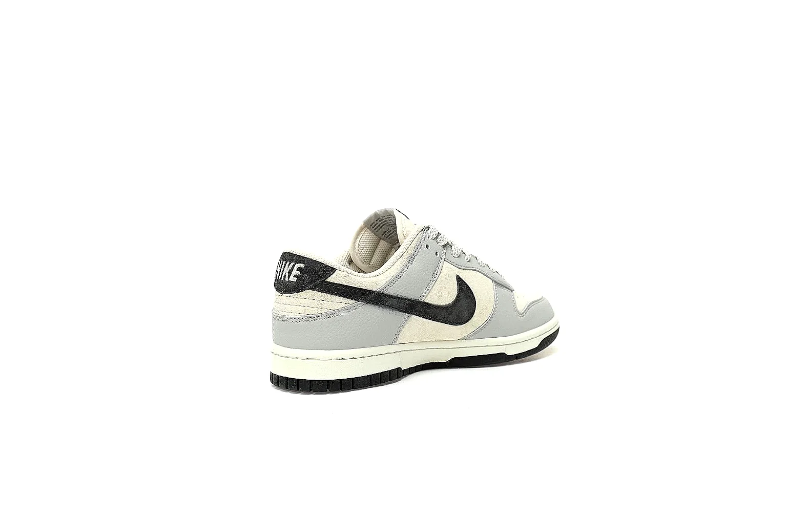 Kako QC Lab inspection photos for Nike White Gray Low Court thumbnail 6
