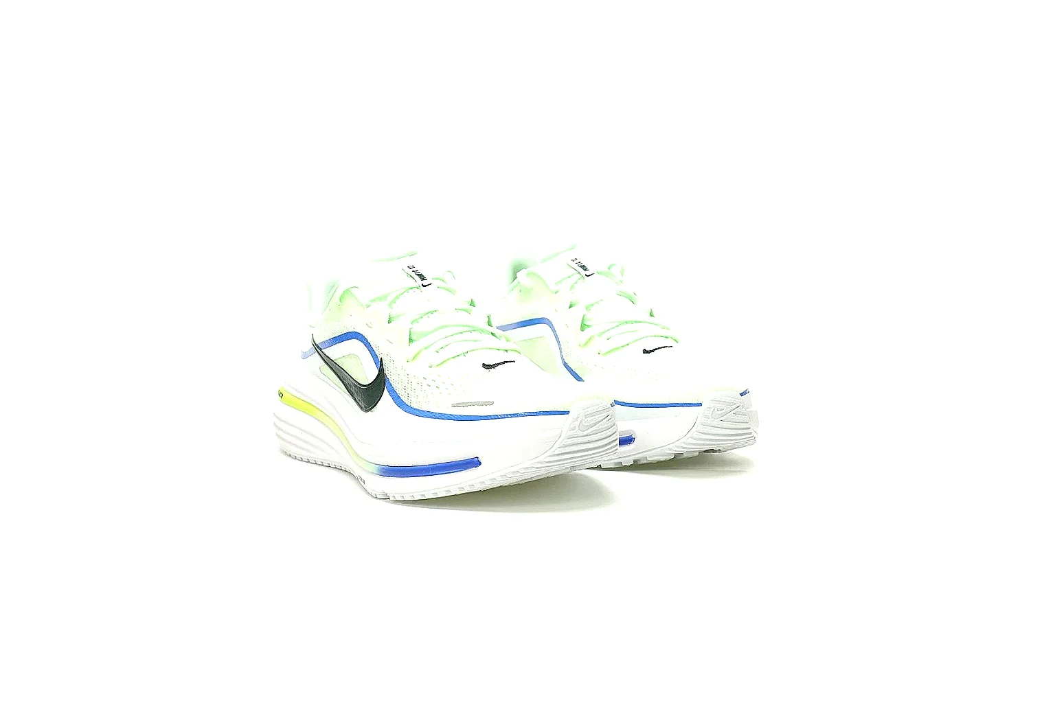 Kako QC Lab inspection photos for Nike White Green Blue Retro Runner Sneaker thumbnail 3