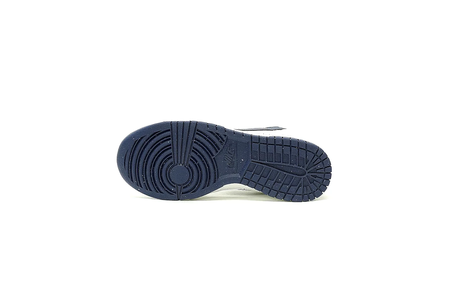 Kako QC Lab inspection photos for Nike White Navy Low Court thumbnail 2