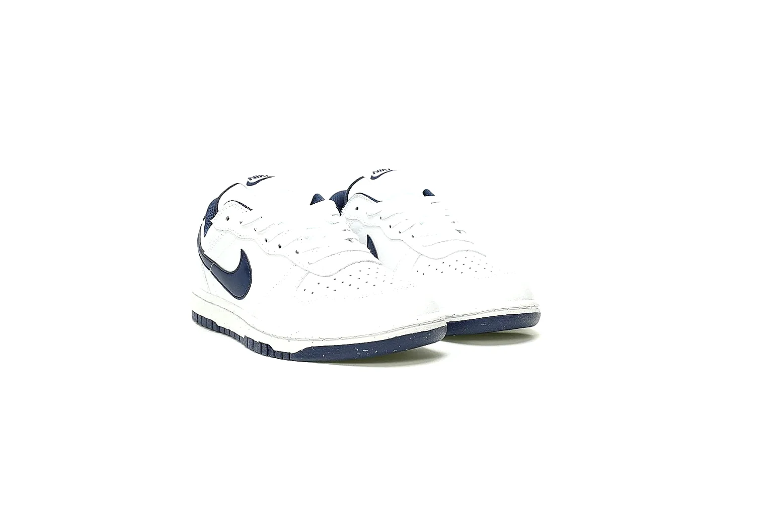 Kako QC Lab inspection photos for Nike White Navy Low Court thumbnail 3