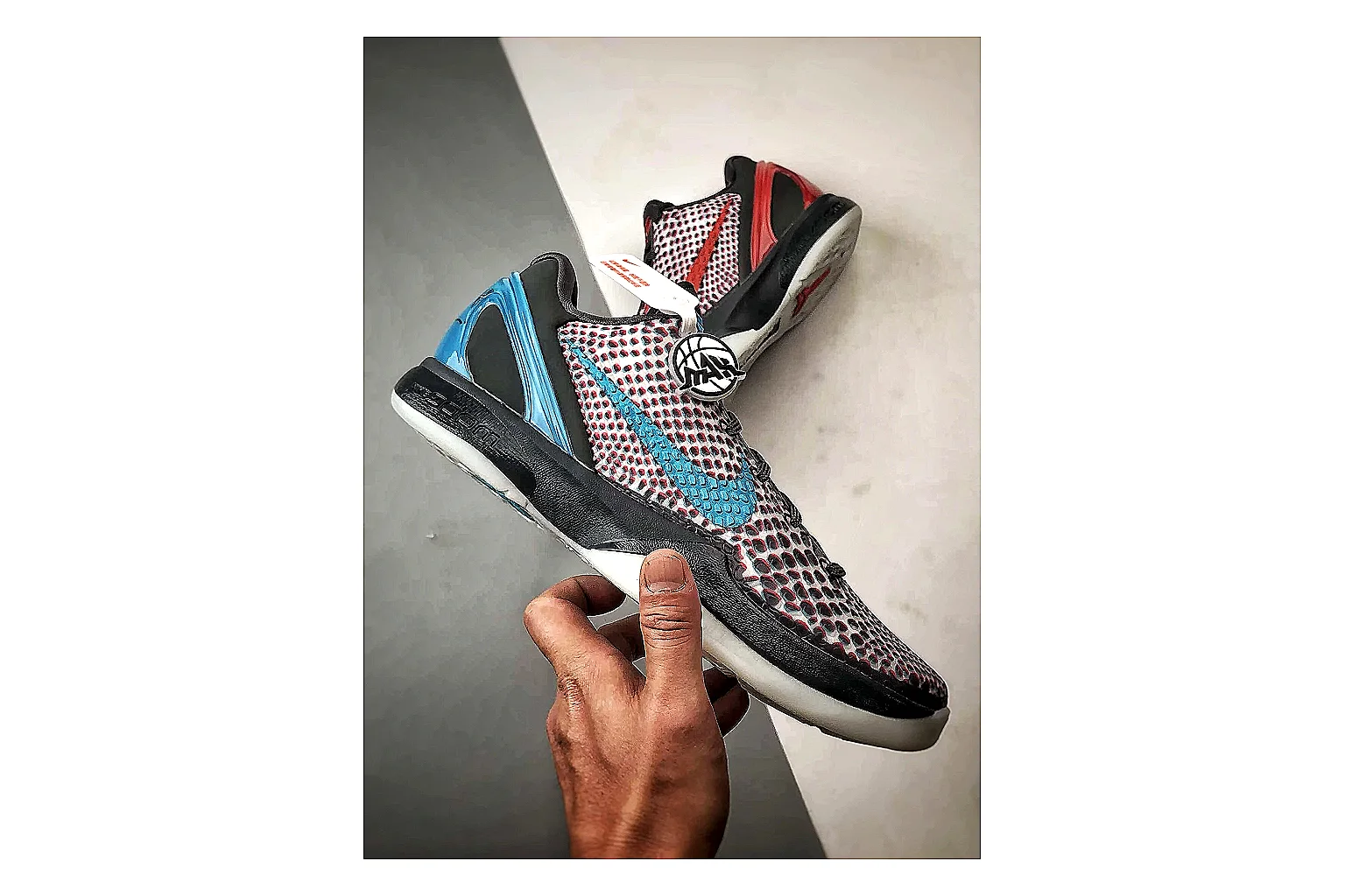 Nike Woven Runner Gray Teal QC reference photo showing gray woven-mesh runner upper, teal accent details, modern runner shape, and cushioned sole thumbnail 3