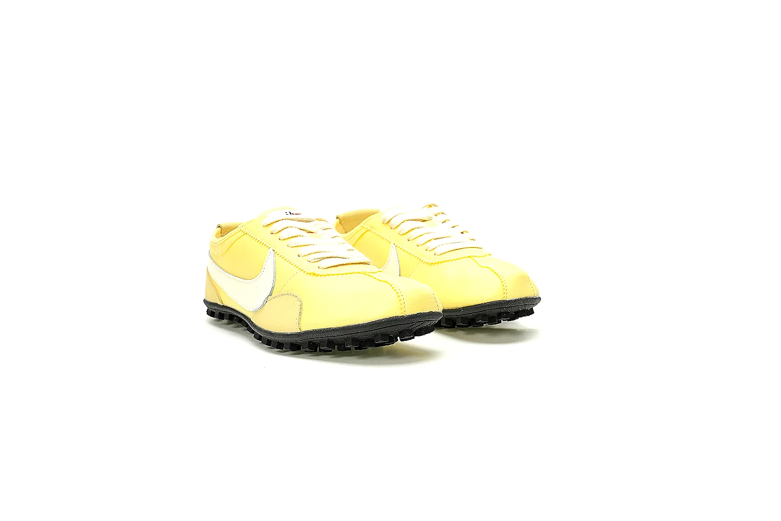 Kako QC Lab inspection photos for Nike Yellow Cortez Low Sneaker thumbnail 3