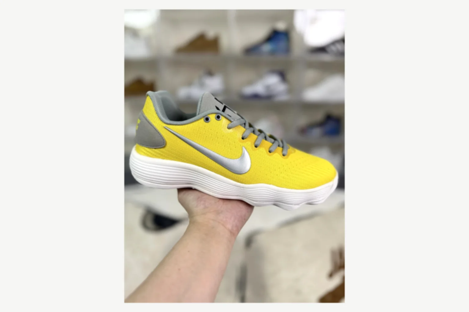 Nike Yellow Gray Low Top Runner QC photo reference SKU 1194923844 thumbnail 5