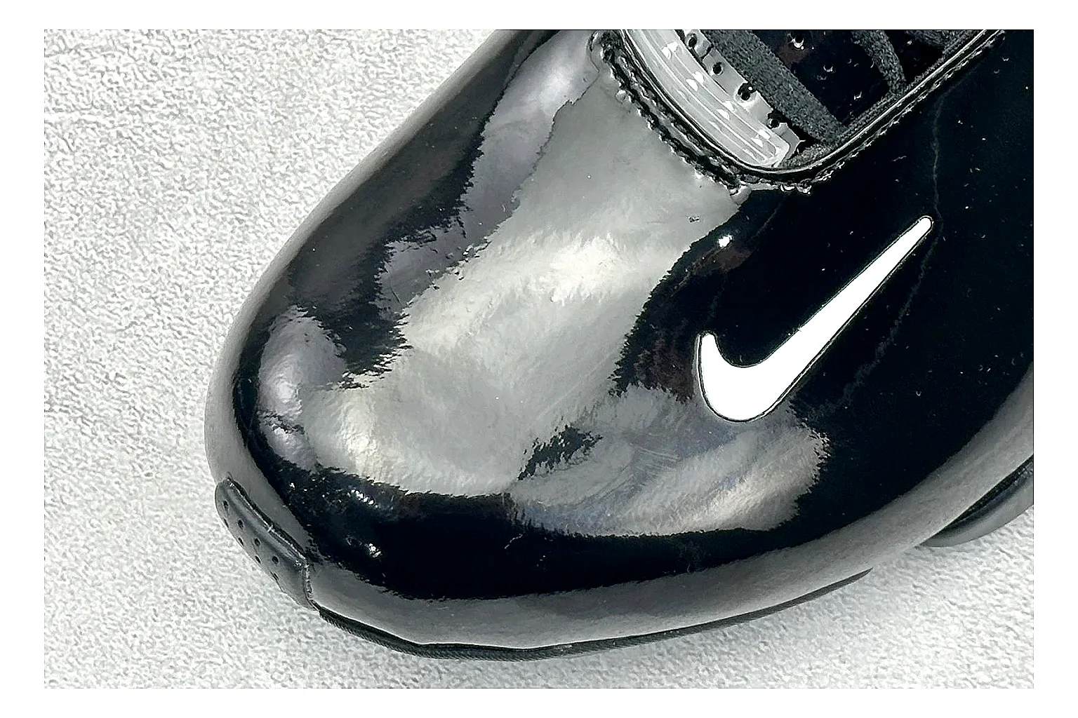 Nike Zoom Hyperflight Black QC reference photo showing glossy black basketball upper, sleek shell shape, subtle Swoosh detail, and sculpted court sole thumbnail 4