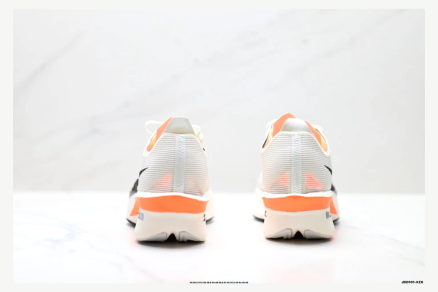Nike ZoomX Vapor White Black Runner QC photo reference SKU 1182167424 thumbnail 4
