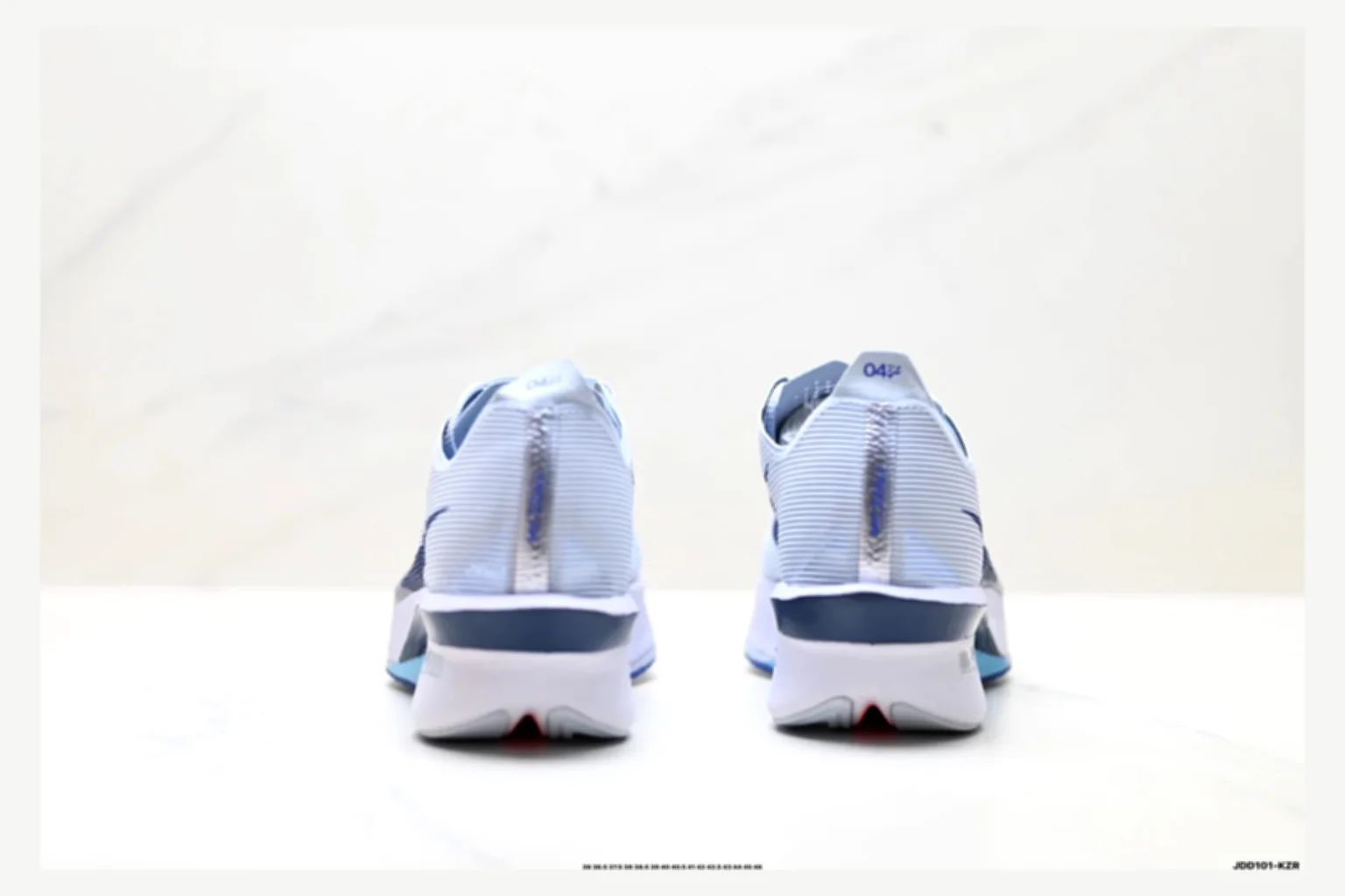 Nike ZoomX Vapor White Blue Runner QC photo reference SKU 1182167428 thumbnail 4