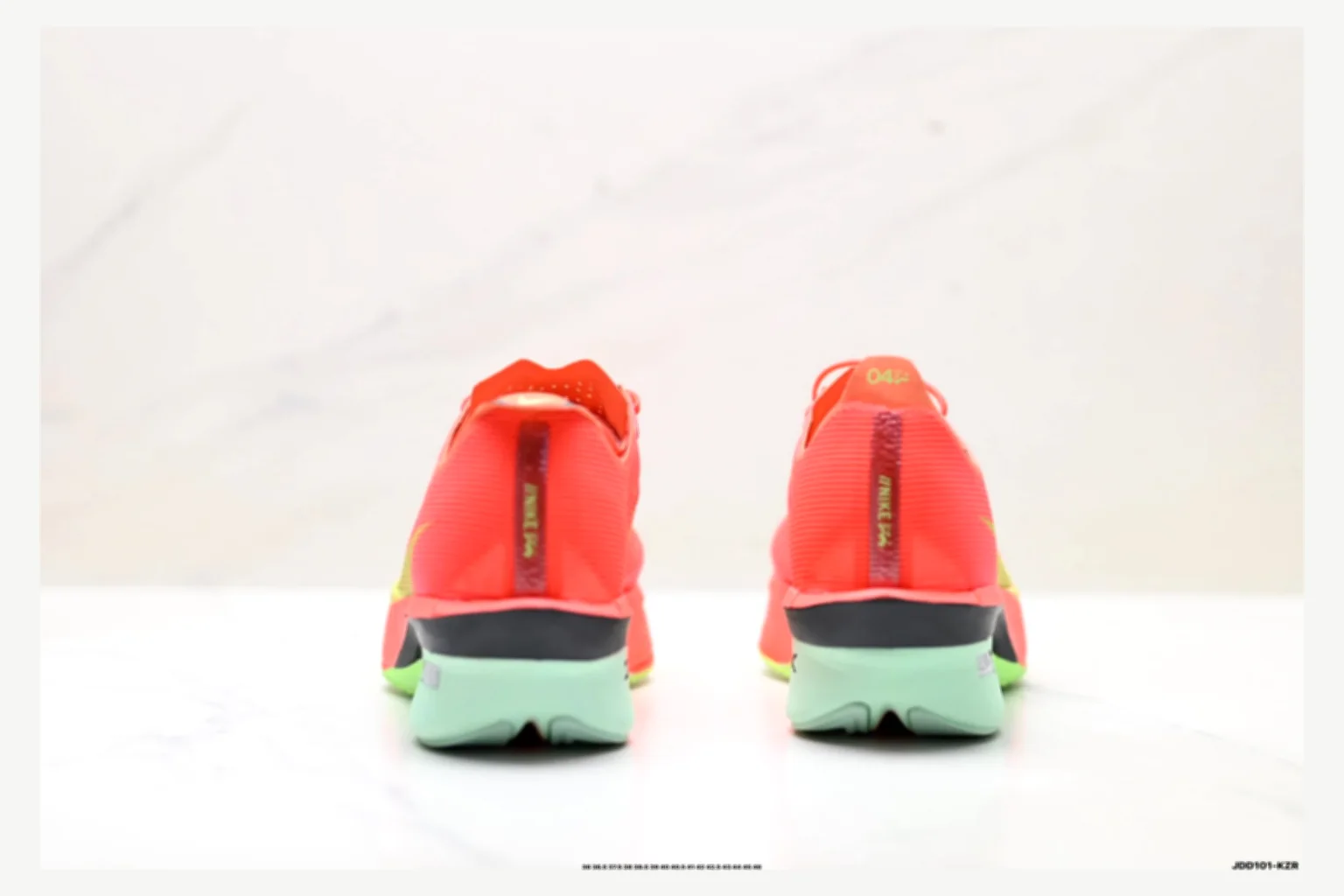 Nike ZoomX Vapor Pink White Runner QC photo reference SKU 1182167432 thumbnail 4
