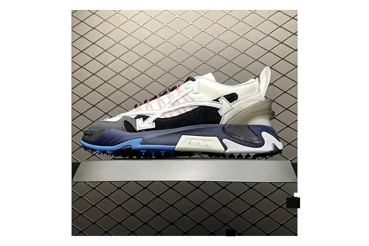 Off-White Out Of Office White Navy QC photo showing white navy out-of-office low-top with mixed upper and low top shape