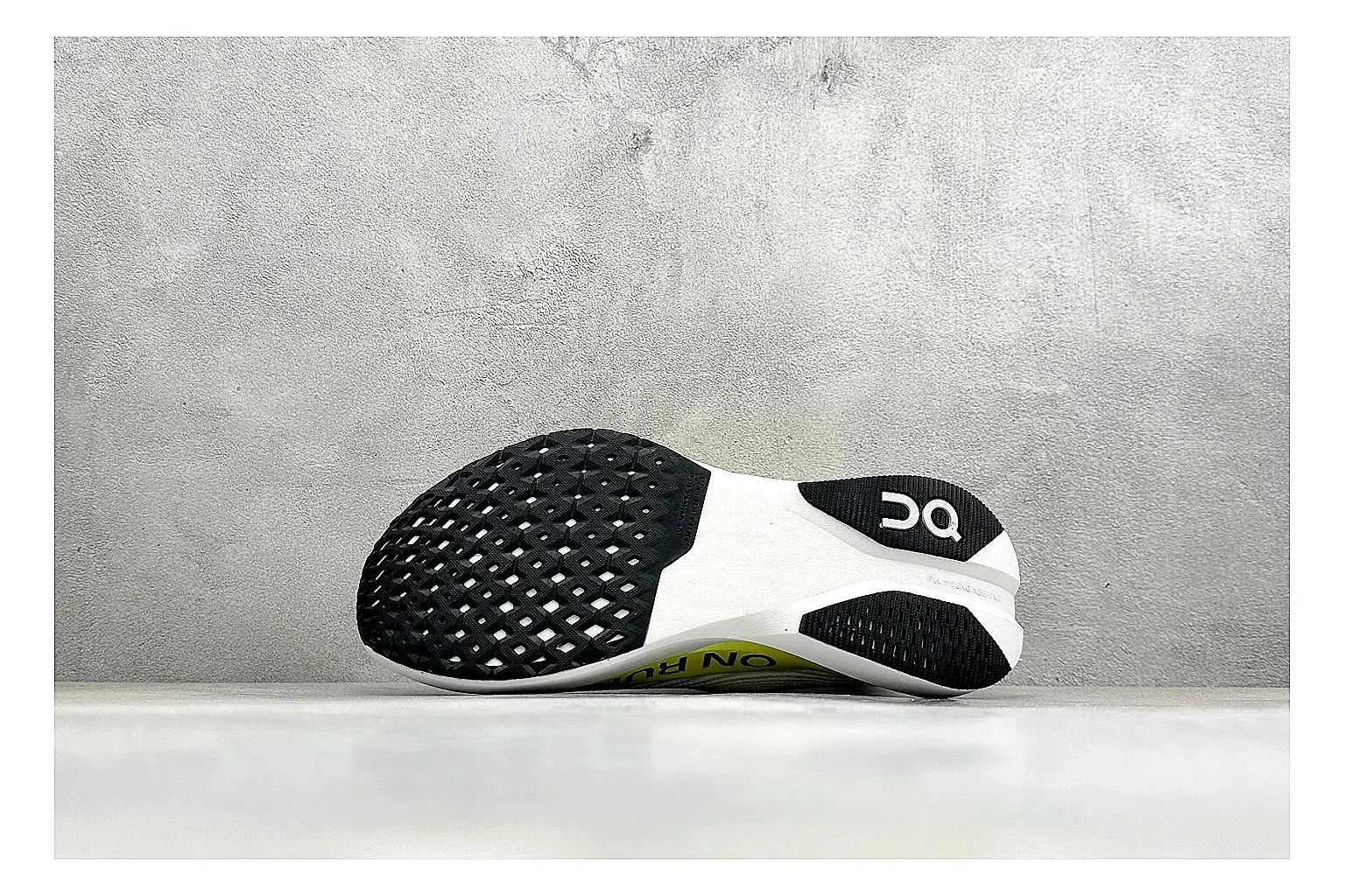 On Cloudboom White Lime QC reference photo showing white performance mesh, lime gradient accents, slim racing profile, and segmented CloudTec sole thumbnail 3
