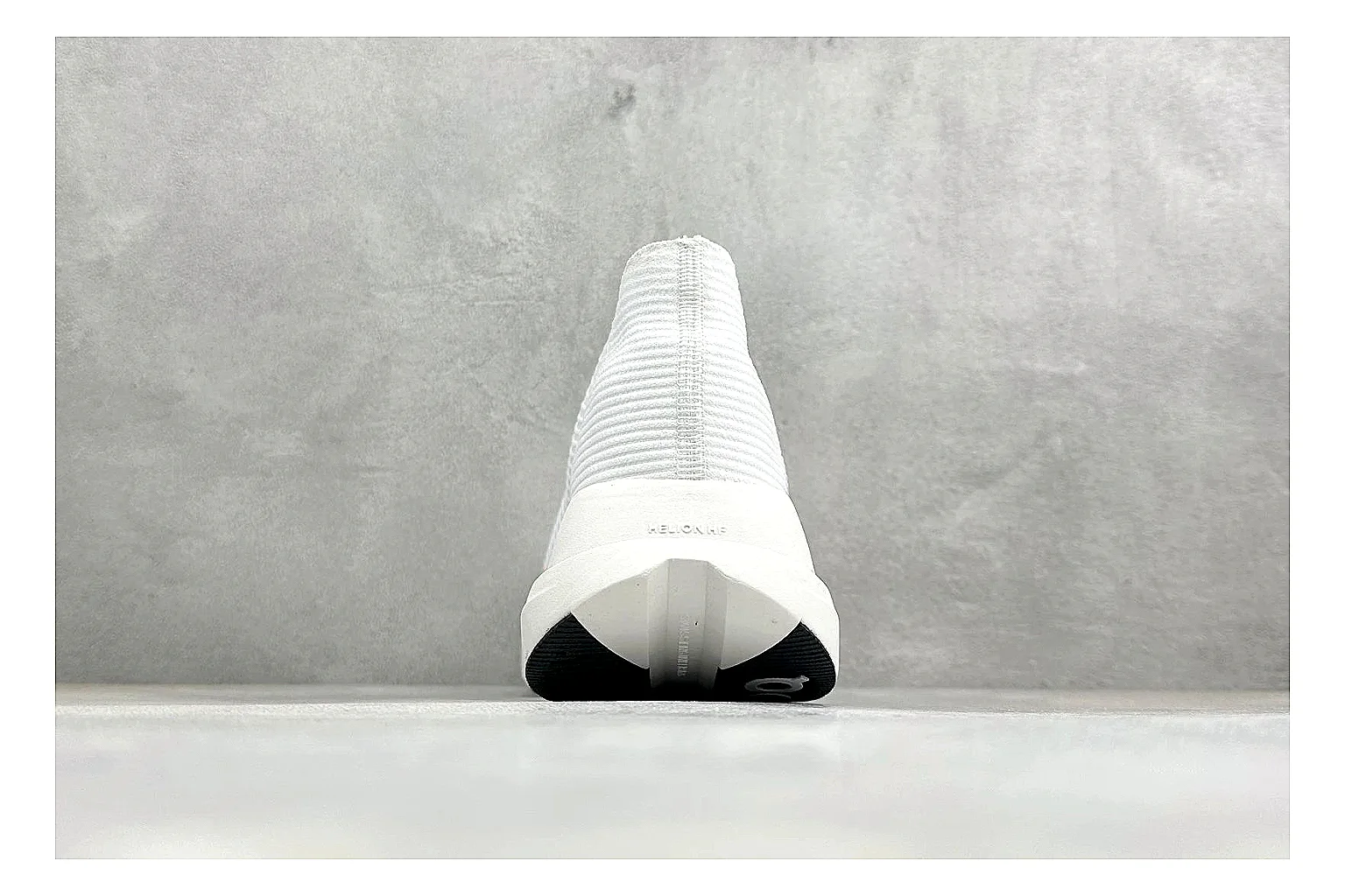 On Cloudboom White Peach QC reference photo showing white performance mesh, peach gradient accents, slim racing profile, and segmented CloudTec sole