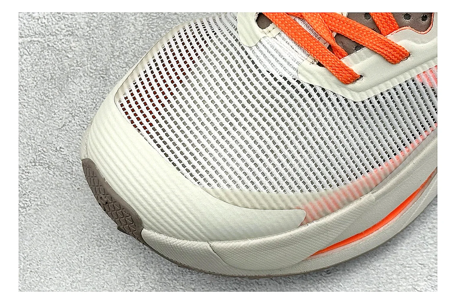 On Cloudmonster White Orange QC reference photo showing white running mesh, orange accent hits, oversized CloudTec sole pods, and a rounded runner silhouette thumbnail 4