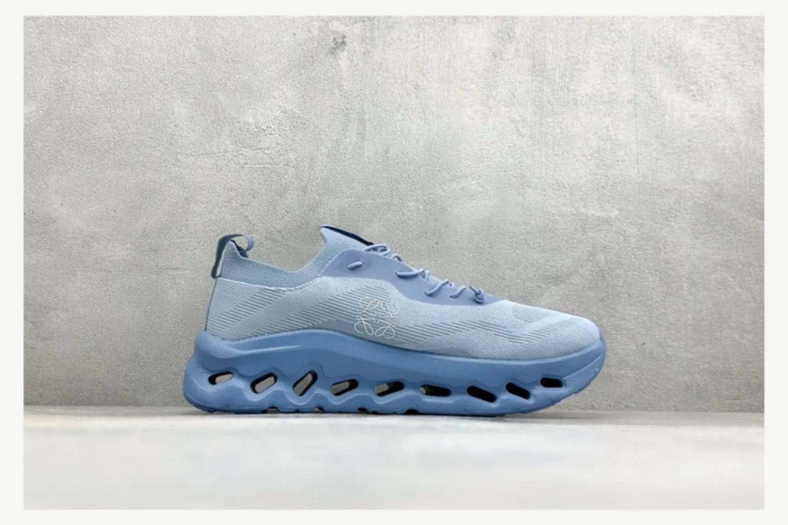 On Cloudtilt Pink White Runner QC photo reference SKU 1182167392 thumbnail 5
