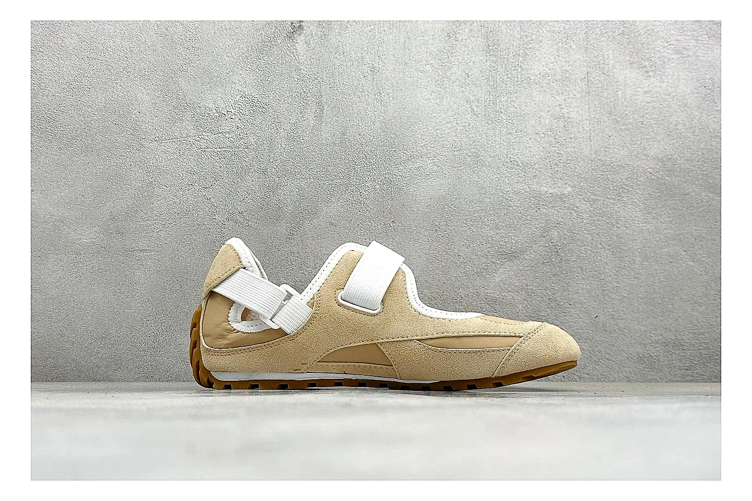 Onitsuka Tiger Mexico 66 Beige Mary Jane QC reference photo showing beige low sneaker body, slim Mary Jane strap, Onitsuka side stripes, and flat retro sole thumbnail 5