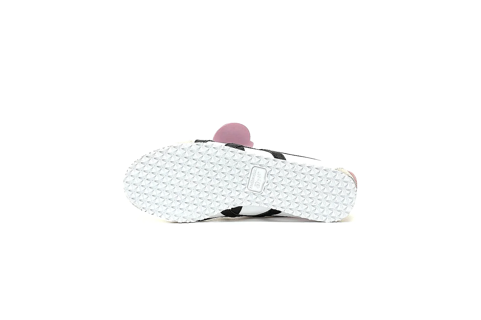 QC gallery showing side, heel, top, outsole and paired views of SKU 978771823 thumbnail 3