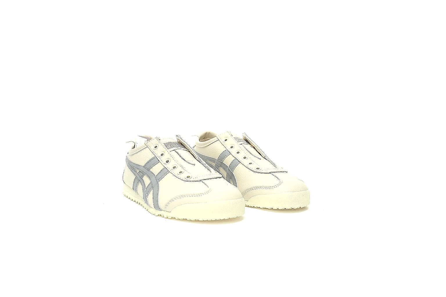Six-angle QC gallery of a cream-grey laceless low-top with outsole and interior views thumbnail 4