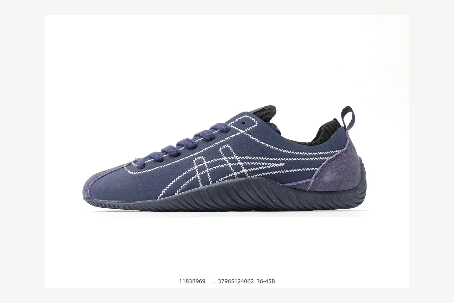 Onitsuka Tiger Navy Low Sneaker QC photo showing navy retro stripe low-top with mixed-material upper and low-profile shape