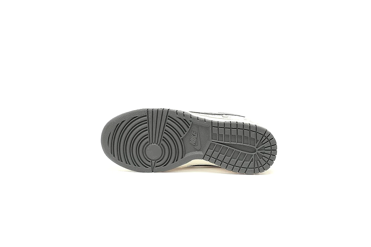 Kako QC Lab inspection photos for Other Black Gray Low Sneaker thumbnail 3