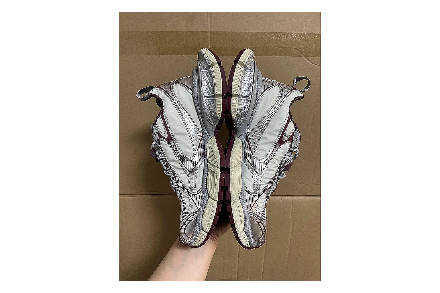 Casual Low-Top Sneaker 0691 QC photo reference showing casual low-top sneaker with clean paneling, textured upper and six-view gallery for daily streetwear styling plus side-profile shape, upper panel lines, and outsole detail thumbnail 5