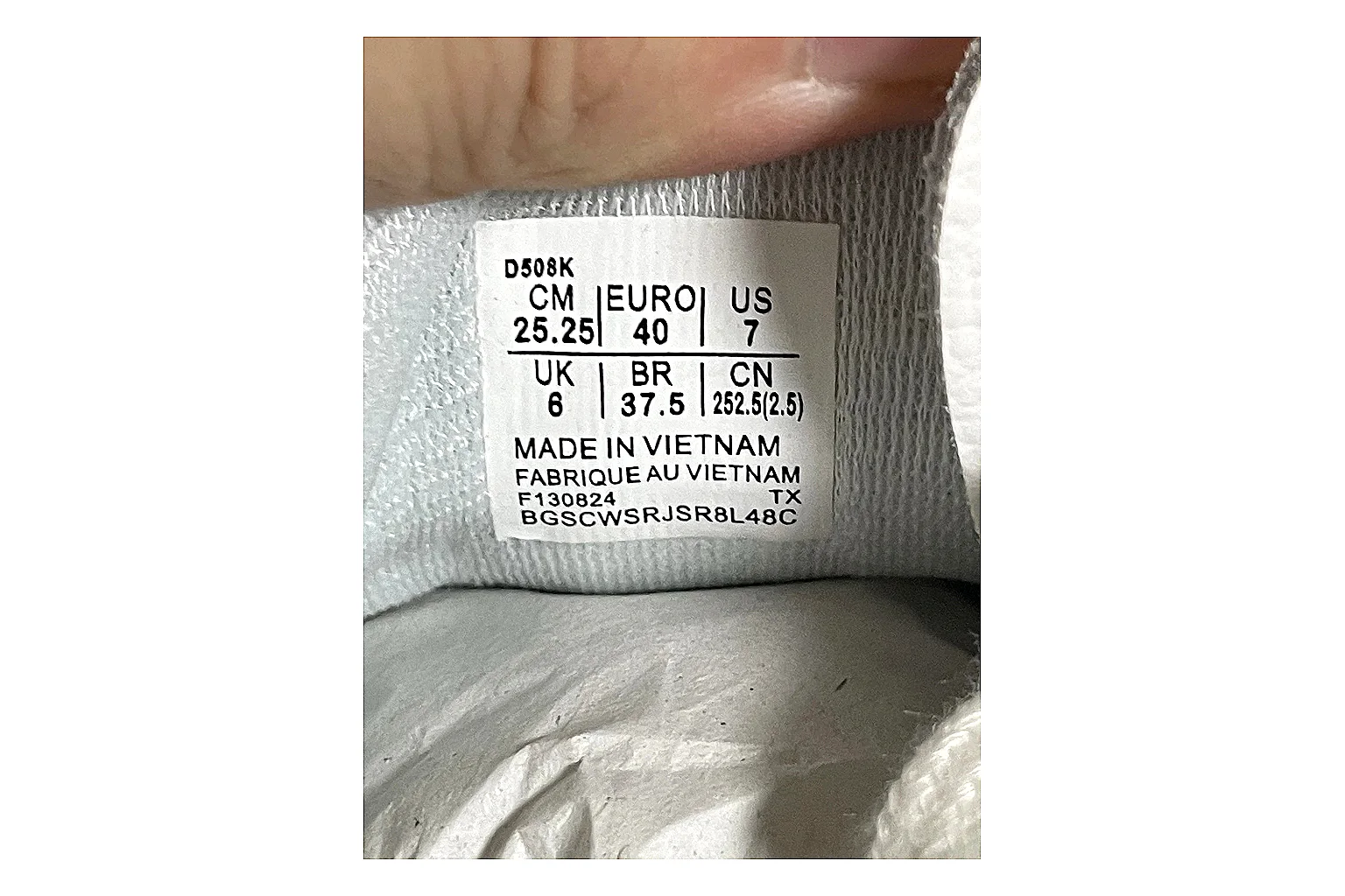 Casual Low-Top Sneaker 0748 QC photo reference showing casual low-top sneaker with clean paneling, textured upper and six-view gallery for daily streetwear styling plus side-profile shape, upper panel lines, and outsole detail thumbnail 3