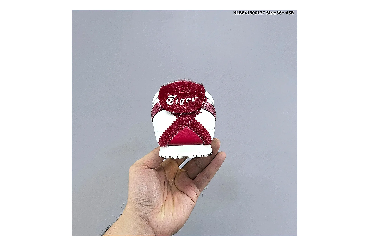 Casual Low-Top Sneaker 0950 QC photo reference showing casual low-top sneaker with clean paneling, textured upper and six-view gallery for daily streetwear styling plus side-profile shape, upper panel lines, and outsole detail thumbnail 4