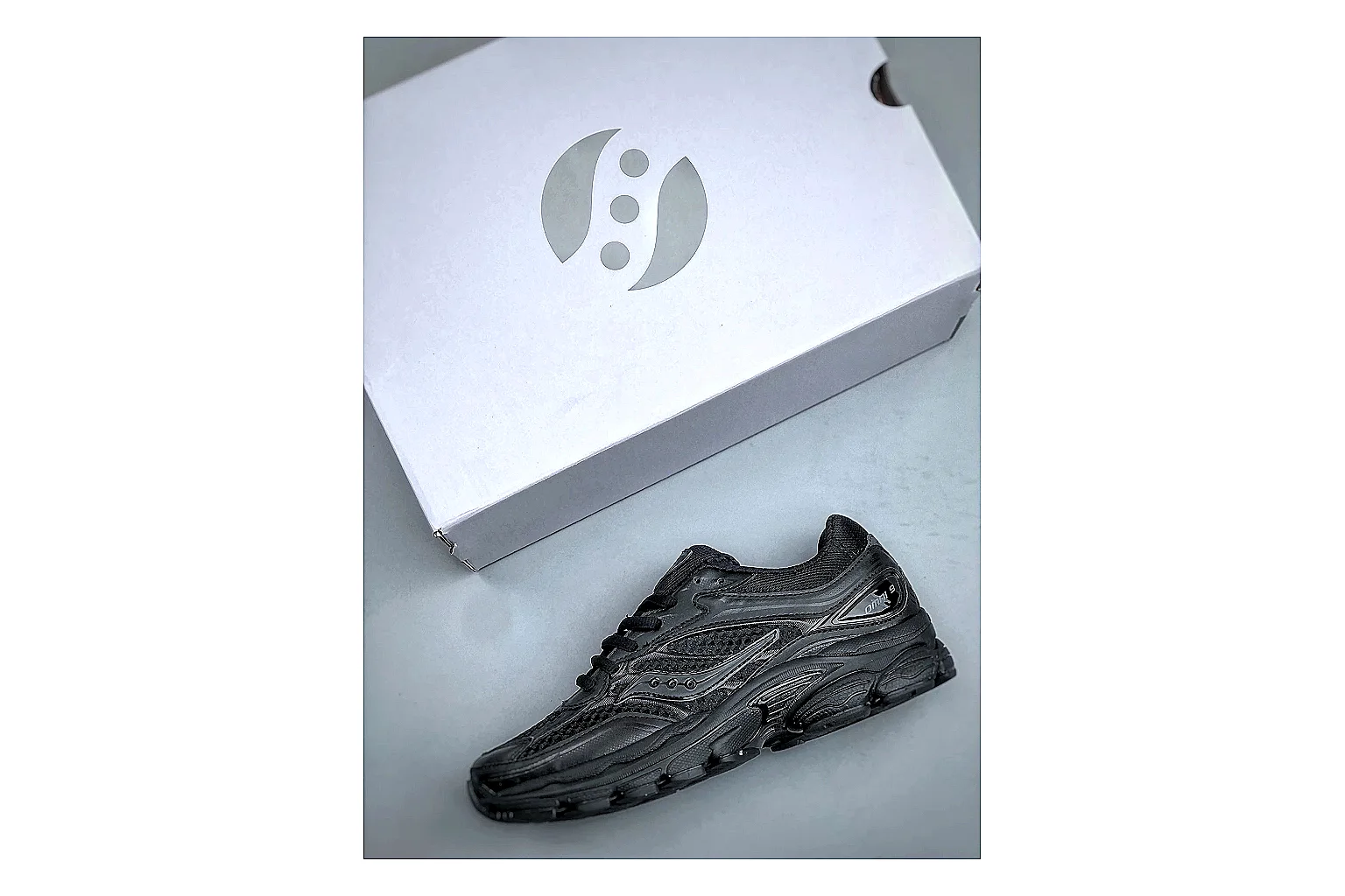 Casual Low-Top Sneaker 1003 QC photo showing red casual low-top with mixed-material upper and low-profile shape thumbnail 5