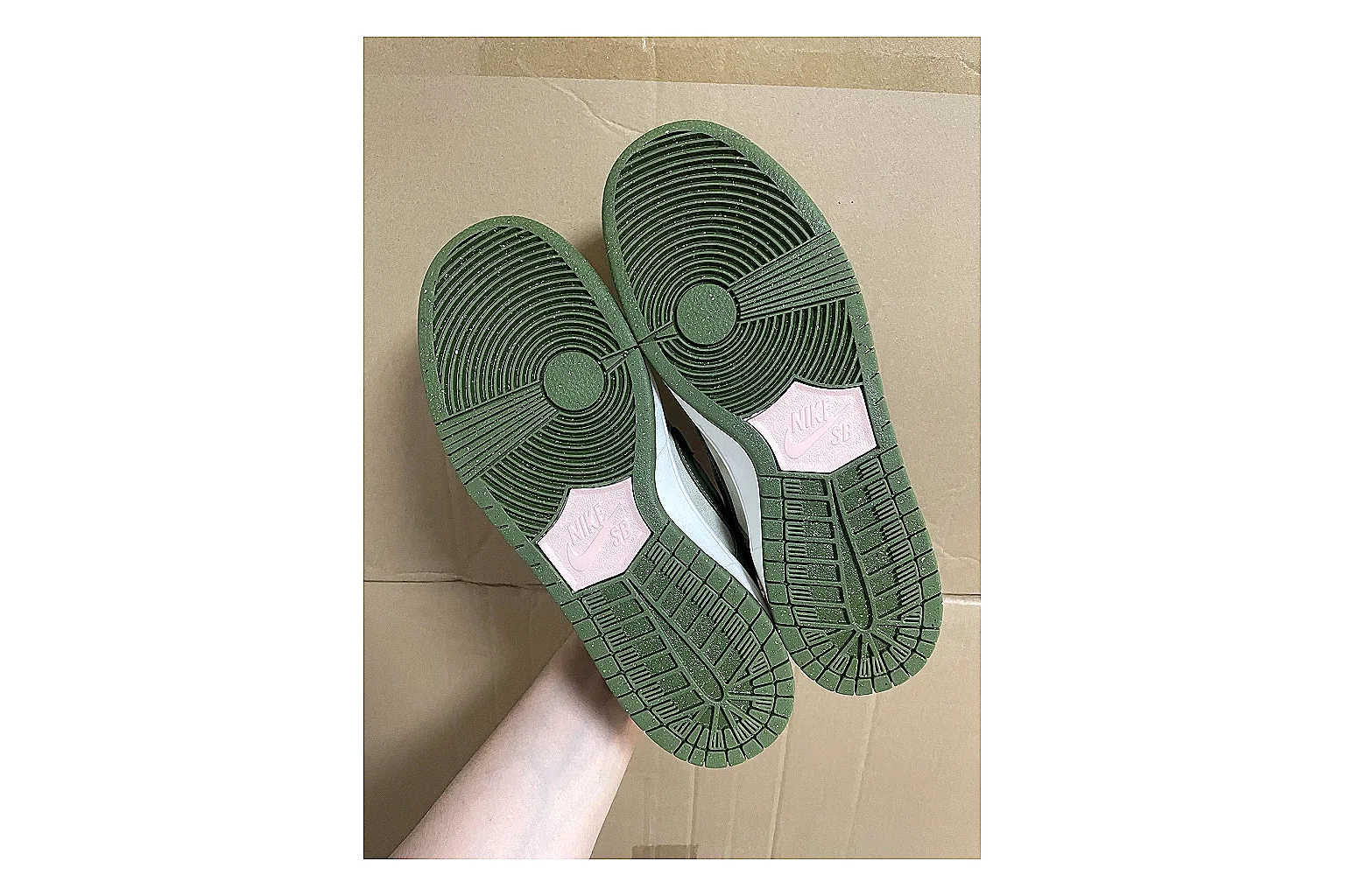 Casual Low-Top Sneaker 4988 QC photo reference showing casual low-top sneaker with clean paneling, textured upper and six-view gallery for daily streetwear styling plus side-profile shape, upper panel lines, and outsole detail thumbnail 4