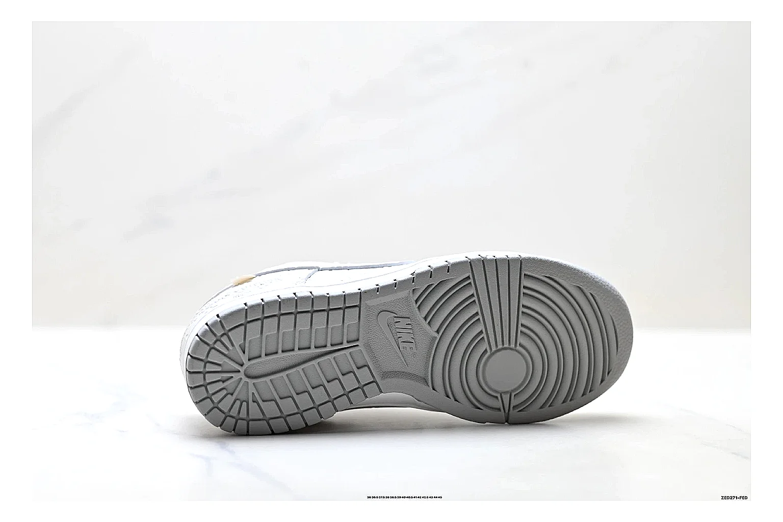 Other Casual Low-Top Sneaker 5147 QC reference photo showing clean low-top construction, textured upper finish, simple streetwear shape, and six-angle product gallery thumbnail 3