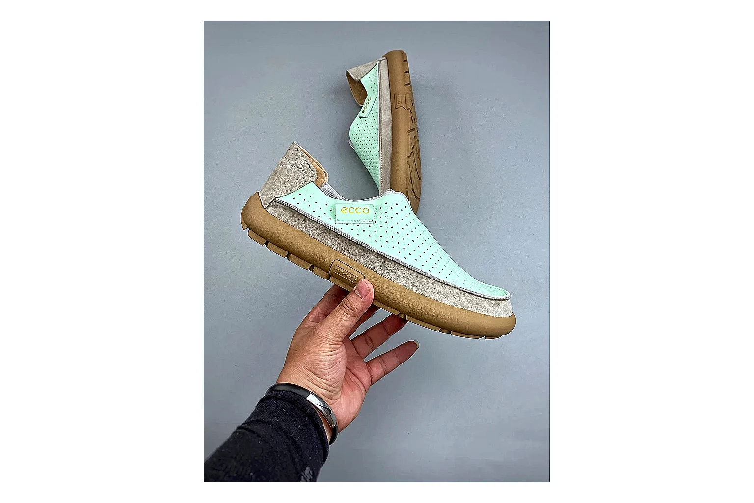 Casual Low-Top Sneaker 5174 QC photo reference showing casual low-top sneaker with clean paneling, textured upper and six-view gallery for daily streetwear styling plus side-profile shape, upper panel lines, and outsole detail thumbnail 2