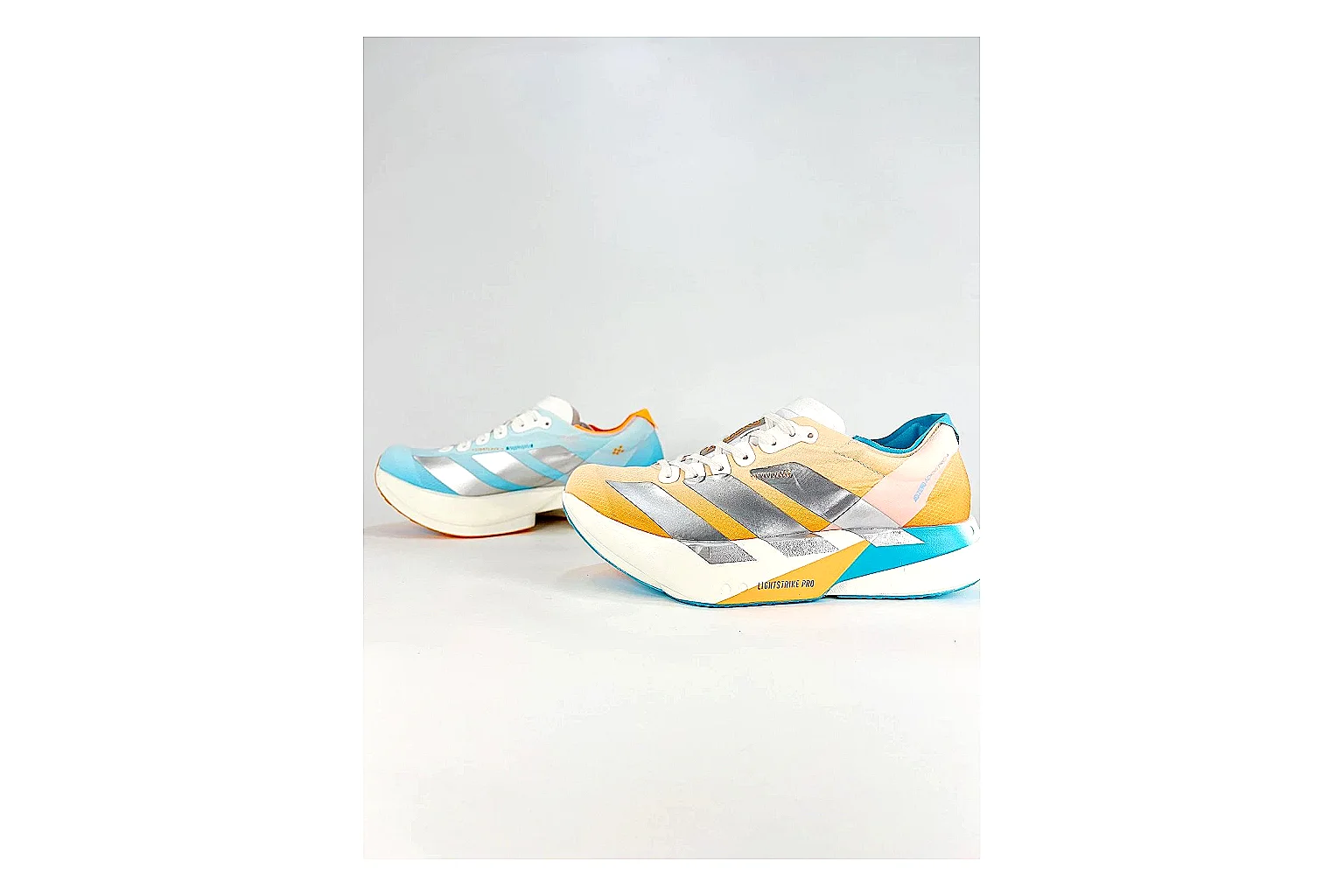 Casual Low-Top Sneaker 5176 QC photo showing red casual low-top with mixed-material upper and low-profile shape thumbnail 4