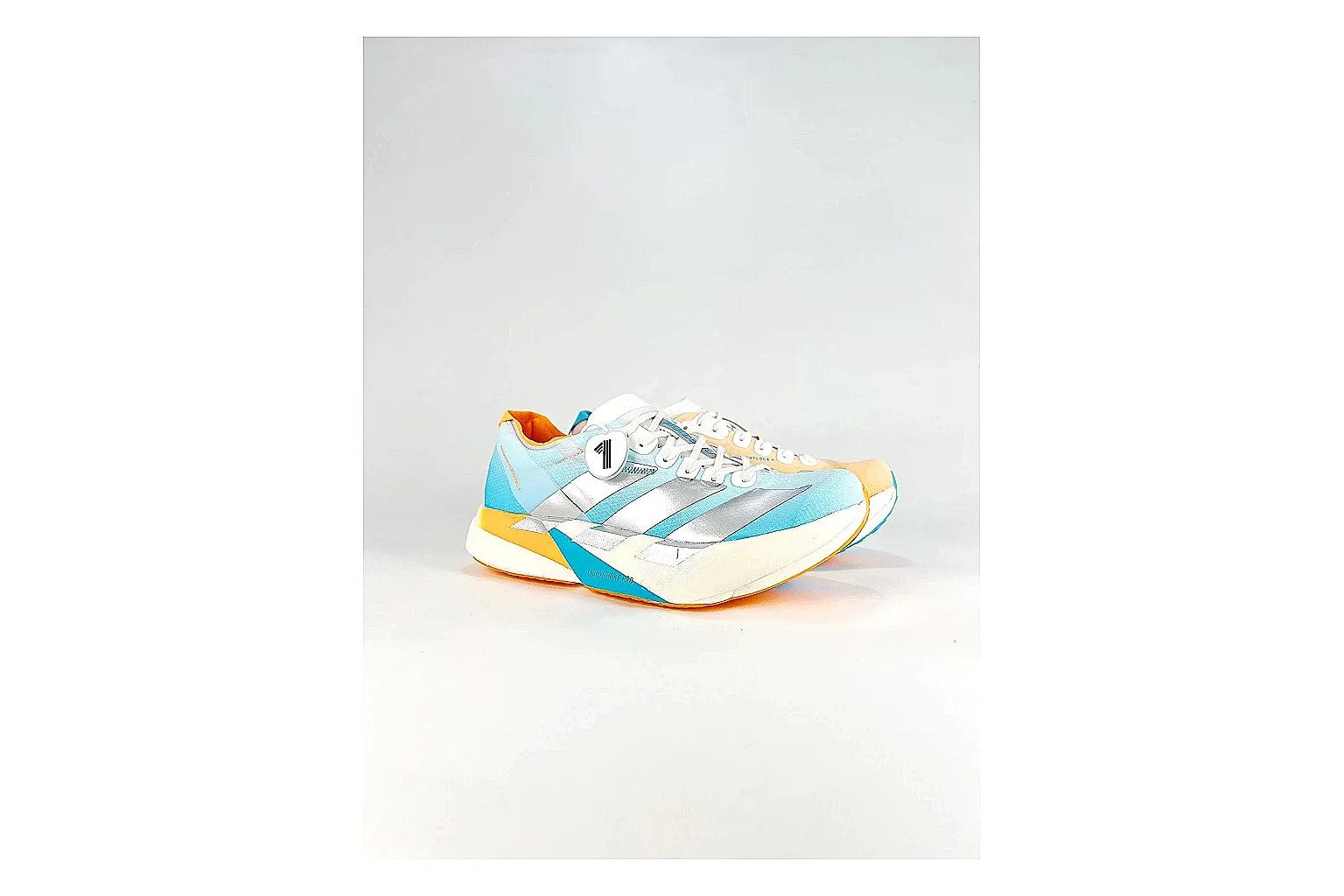 Casual Low-Top Sneaker 5176 QC photo showing red casual low-top with mixed-material upper and low-profile shape thumbnail 5