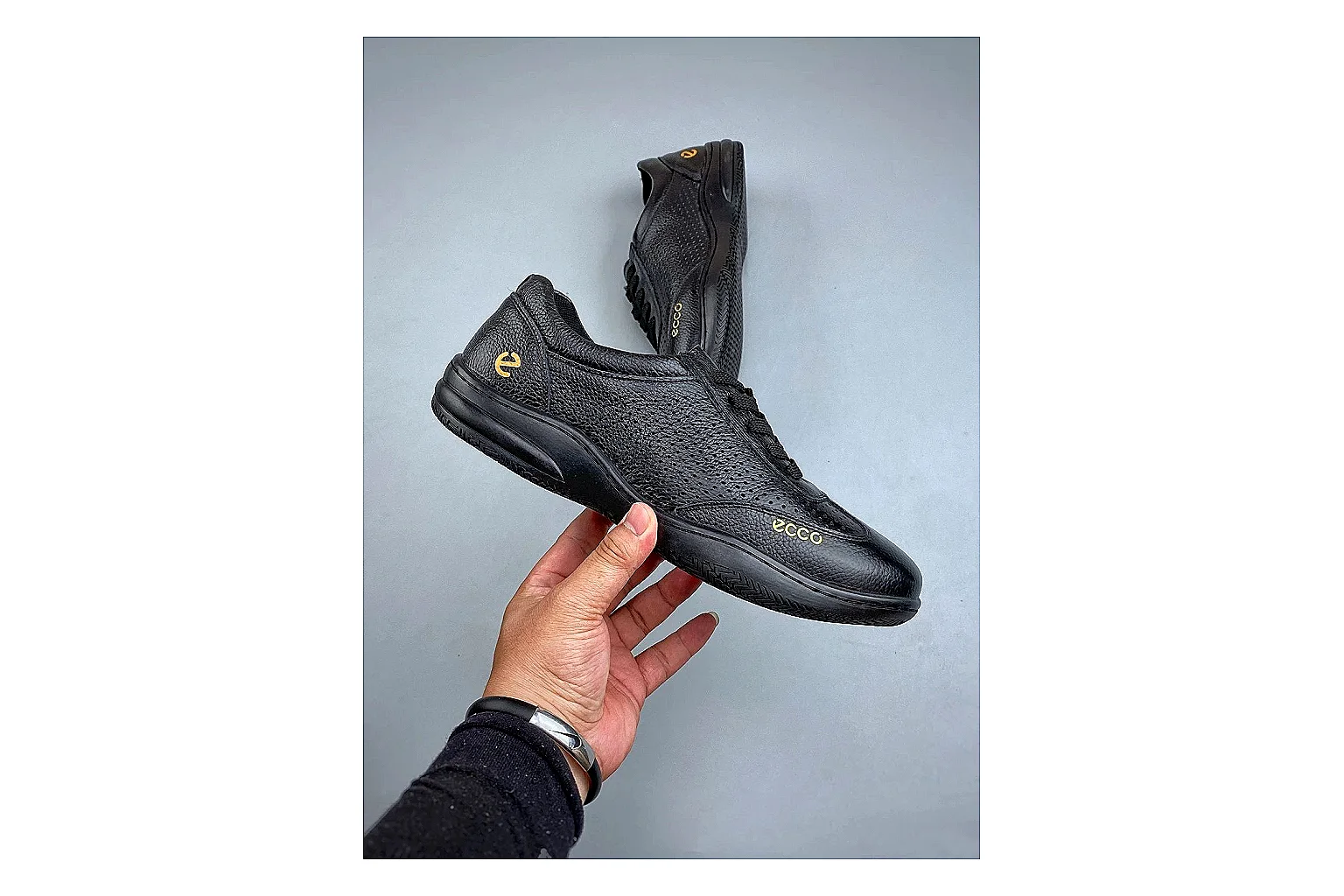 Casual Low-Top Sneaker 5191 QC photo showing red casual low-top with mixed-material upper and low-profile shape thumbnail 2