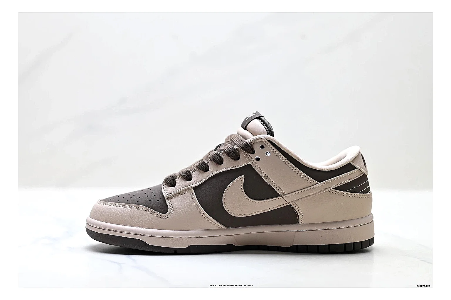 Casual Low-Top Sneaker 5196 QC photo showing red casual low-top with mixed-material upper and low-profile shape thumbnail 5