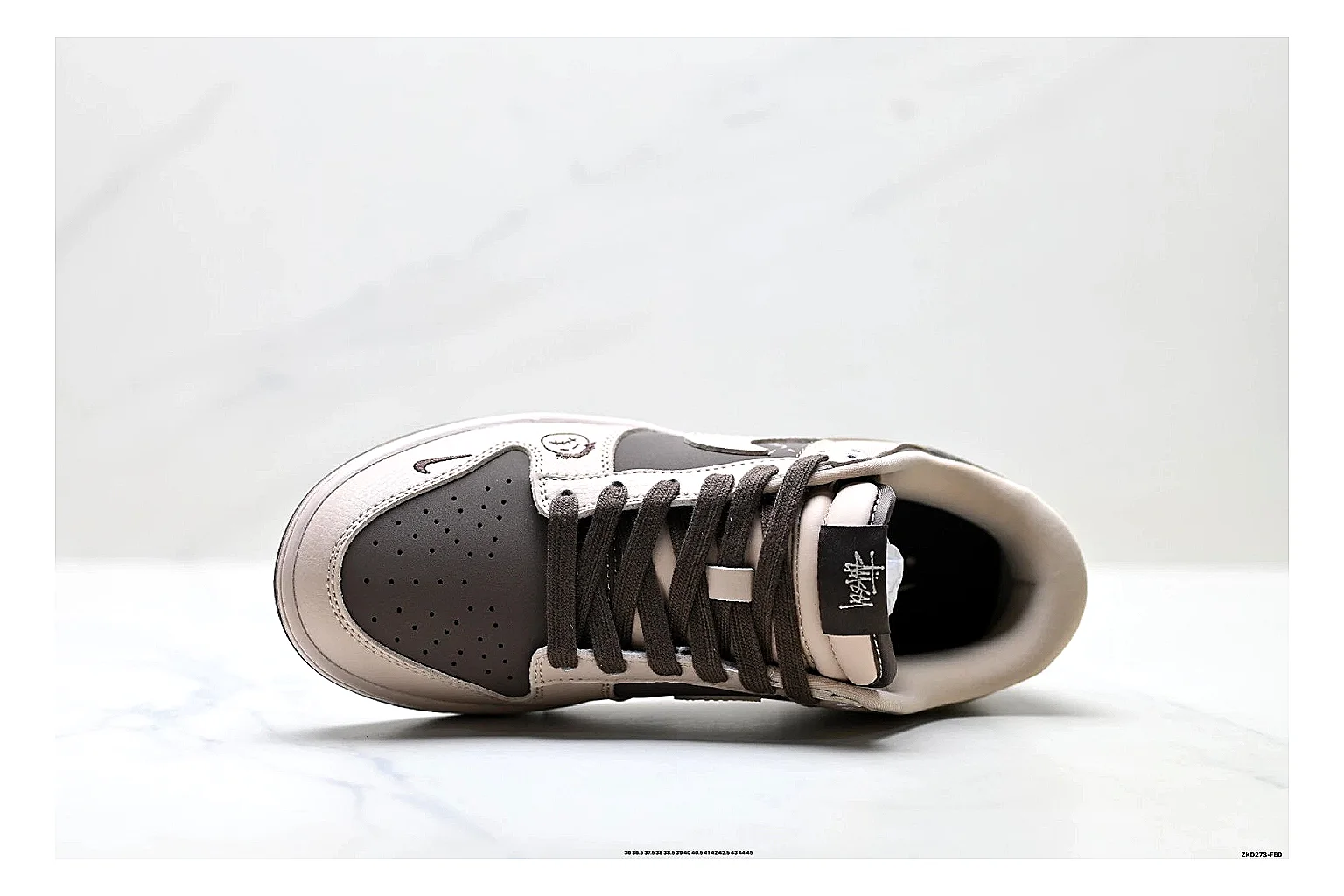 Casual Low-Top Sneaker 5196 QC photo showing red casual low-top with mixed-material upper and low-profile shape thumbnail 6