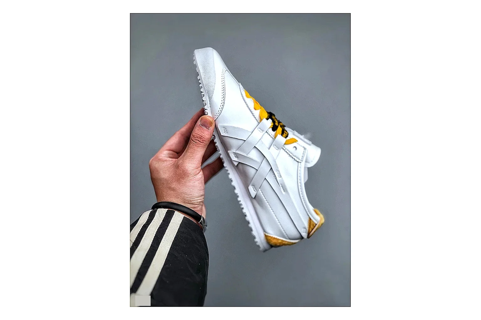 Casual Low-Top Sneaker 5234 QC photo reference showing casual low-top sneaker with clean paneling, textured upper and six-view gallery for daily streetwear styling plus side-profile shape, upper panel lines, and outsole detail