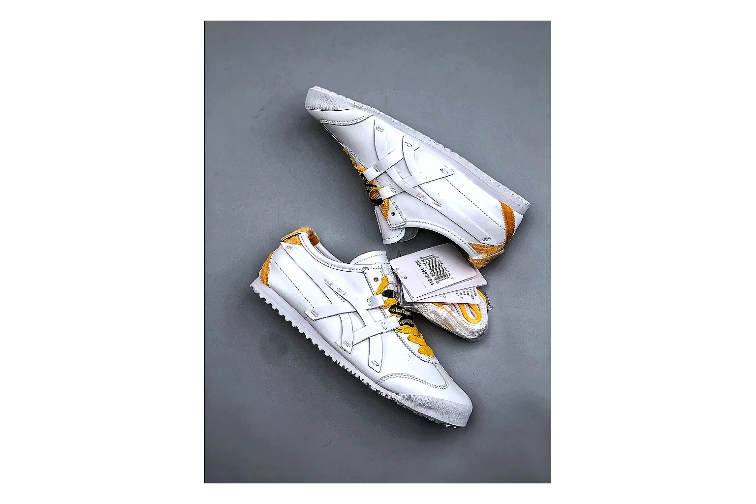 Casual Low-Top Sneaker 5234 QC photo reference showing casual low-top sneaker with clean paneling, textured upper and six-view gallery for daily streetwear styling plus side-profile shape, upper panel lines, and outsole detail thumbnail 3