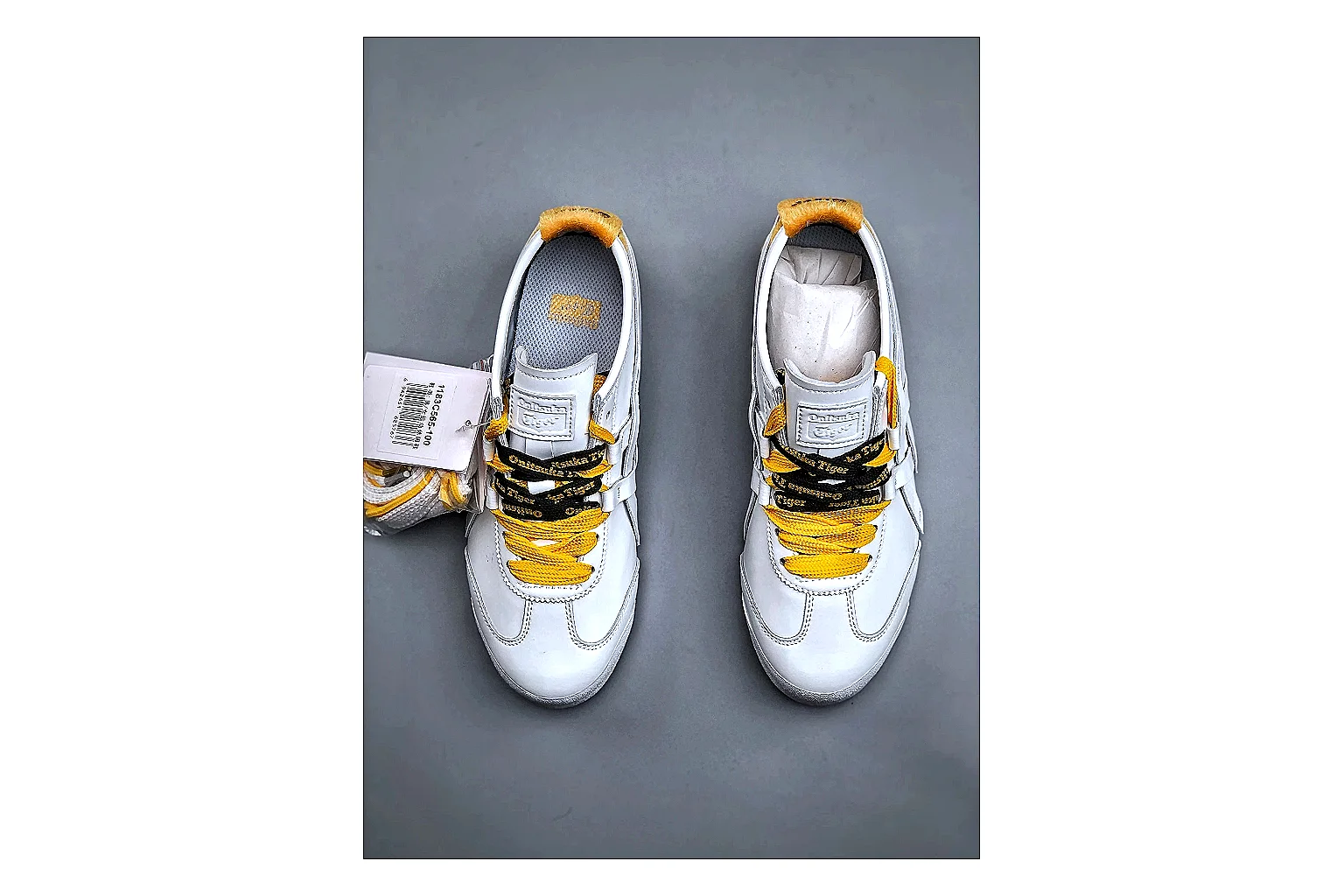 Casual Low-Top Sneaker 5234 QC photo reference showing casual low-top sneaker with clean paneling, textured upper and six-view gallery for daily streetwear styling plus side-profile shape, upper panel lines, and outsole detail thumbnail 4