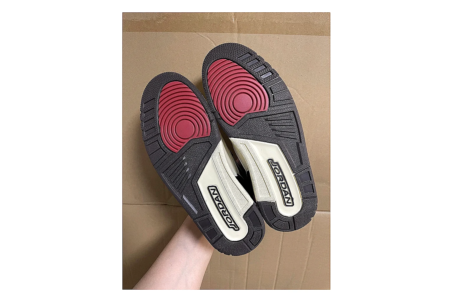 Casual Low-Top Sneaker 5802 QC photo reference showing casual low-top sneaker with clean paneling, textured upper and six-view gallery for daily streetwear styling plus side-profile shape, upper panel lines, and outsole detail thumbnail 6