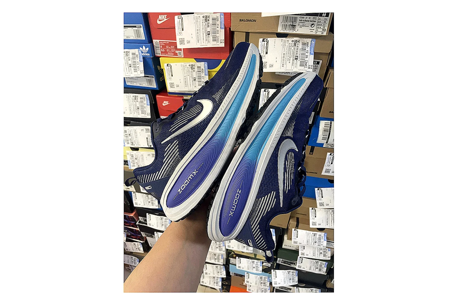 Casual Low-Top Sneaker 6628 QC photo showing red casual low-top with mixed-material upper and low-profile shape thumbnail 4