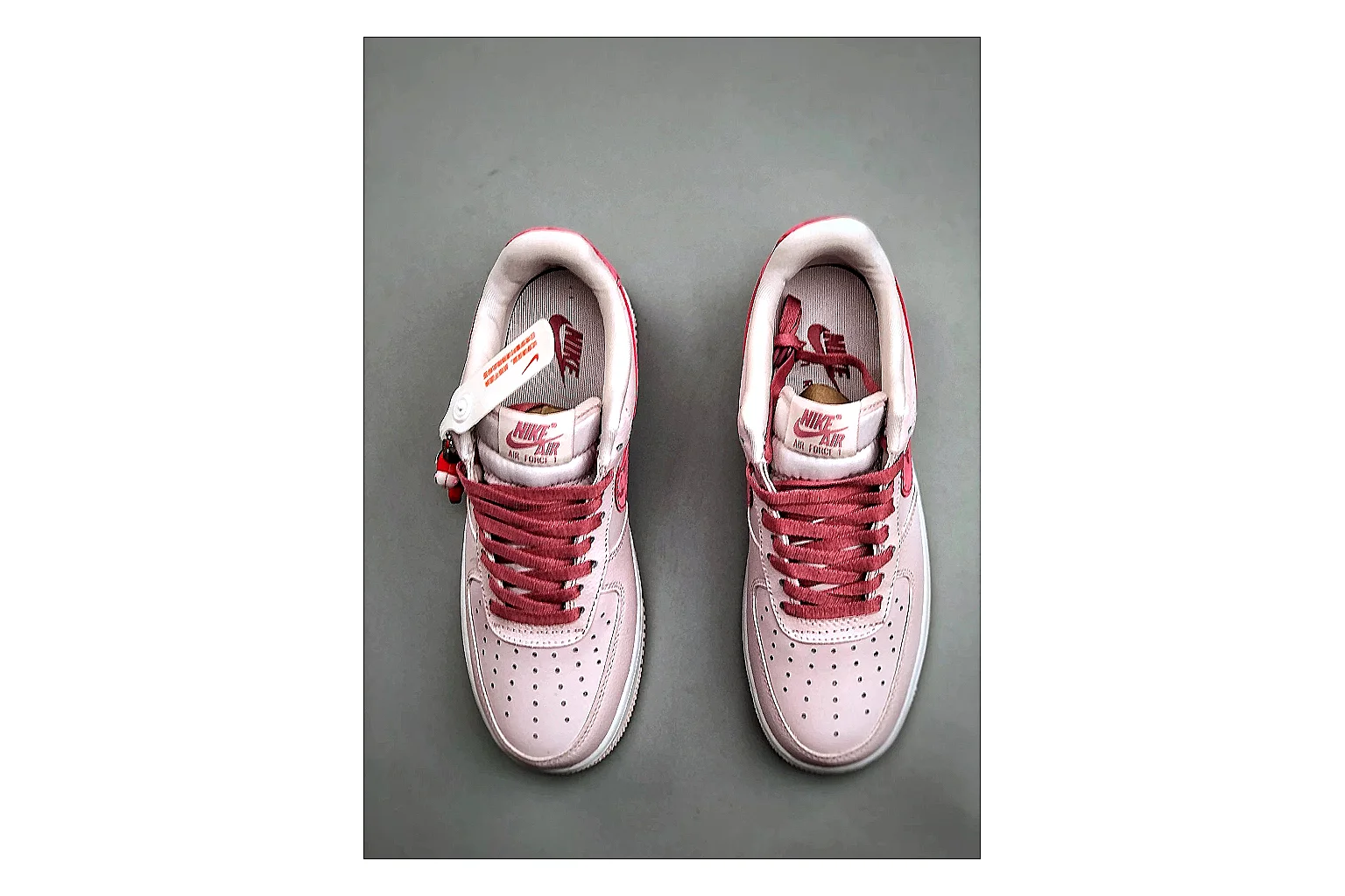 Casual Low-Top Sneaker 6726 QC photo showing red casual low-top with mixed-material upper and low-profile shape thumbnail 4