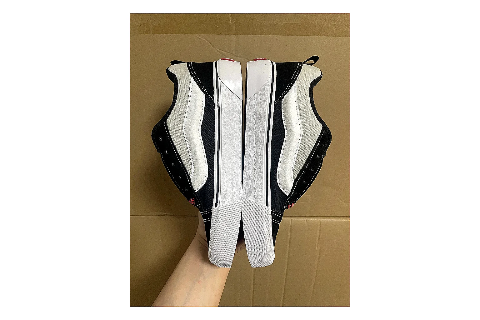 Casual Low-Top Sneaker 7560 QC photo reference showing casual low-top sneaker with clean paneling, textured upper and six-view gallery for daily streetwear styling plus side-profile shape, upper panel lines, and outsole detail thumbnail 5