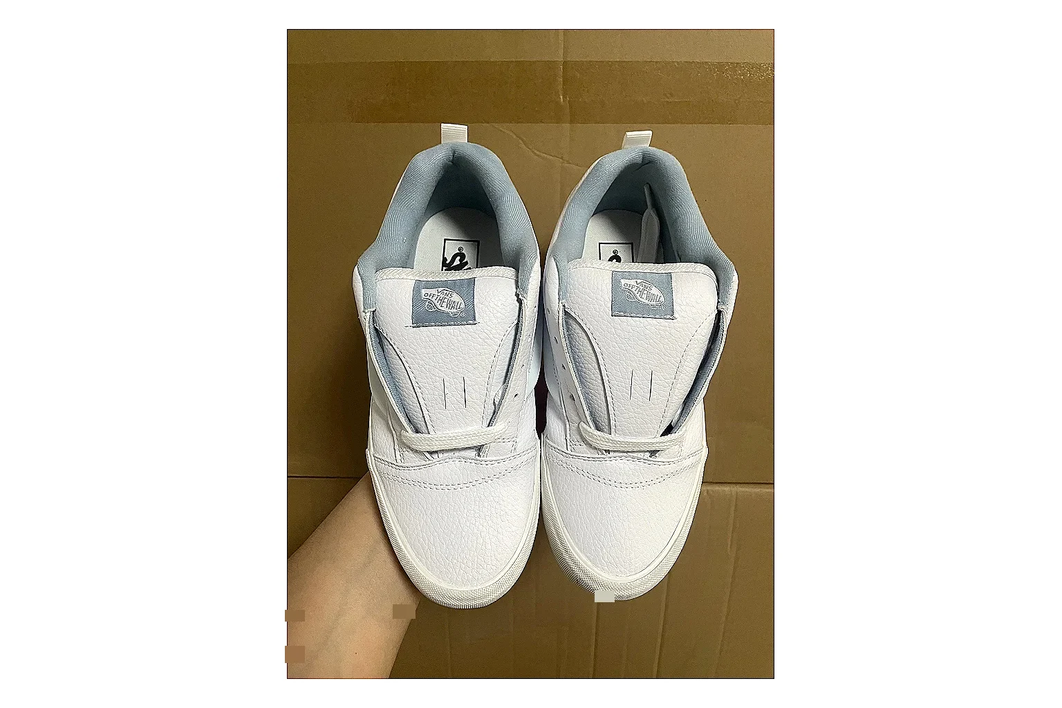 Casual Low-Top Sneaker 7578 QC photo showing red casual low-top with mixed-material upper and low-profile shape