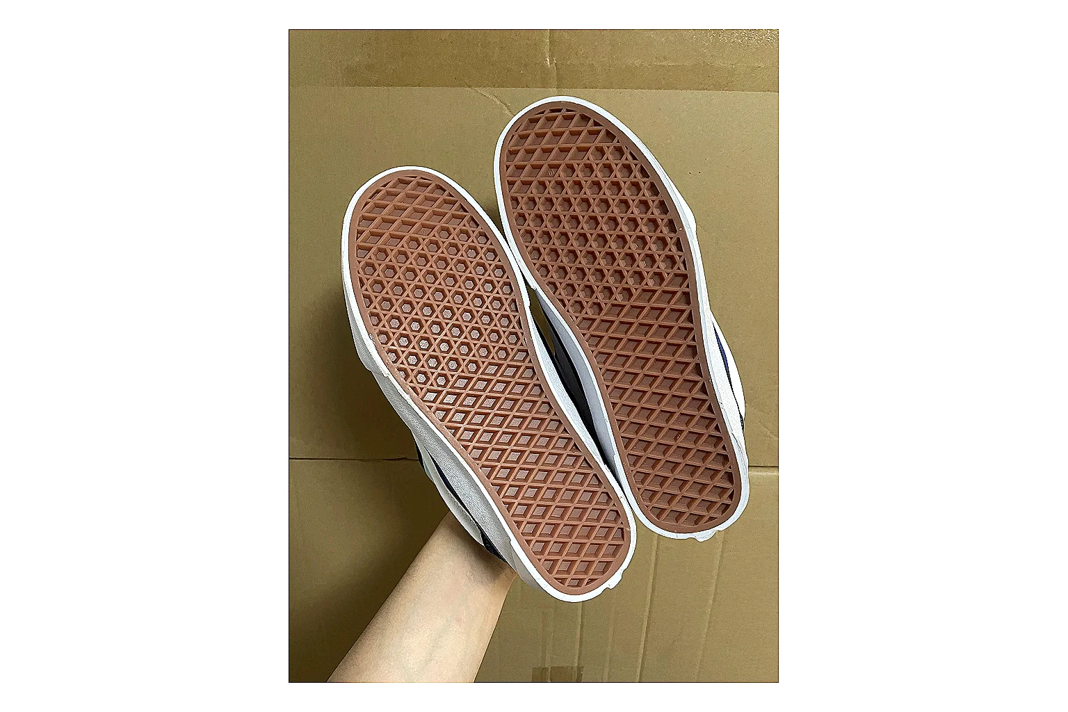 Casual Low-Top Sneaker 7604 QC photo reference SKU 1095507604 thumbnail 4