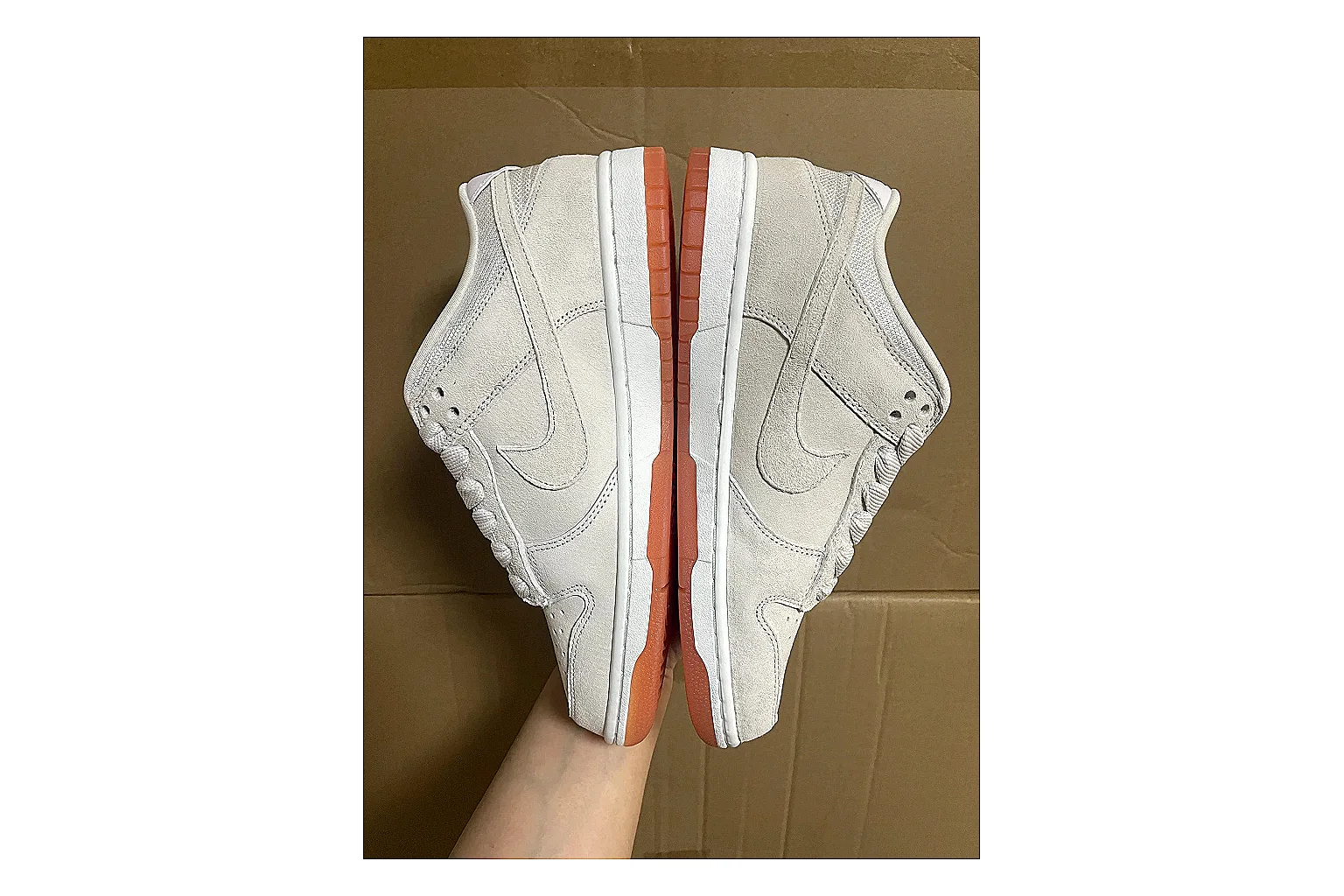Casual Low-Top Sneaker 7739 QC photo showing red casual low-top with mixed-material upper and low-profile shape thumbnail 4