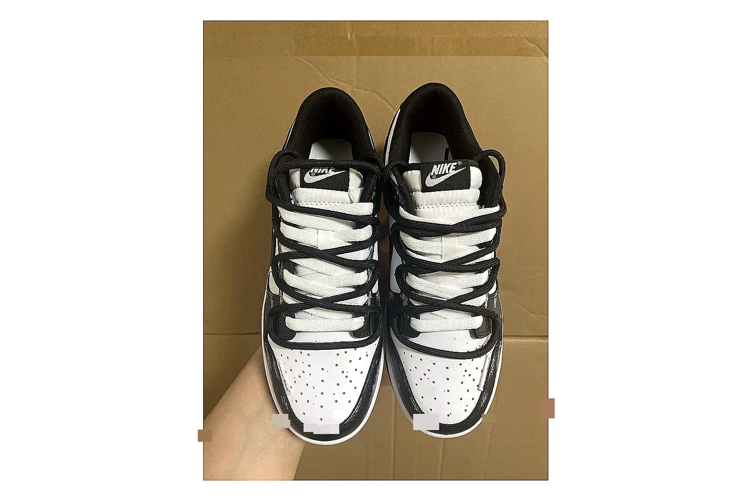 Casual Low-Top Sneaker 9373 QC photo showing red casual low-top with mixed-material upper and low-profile shape