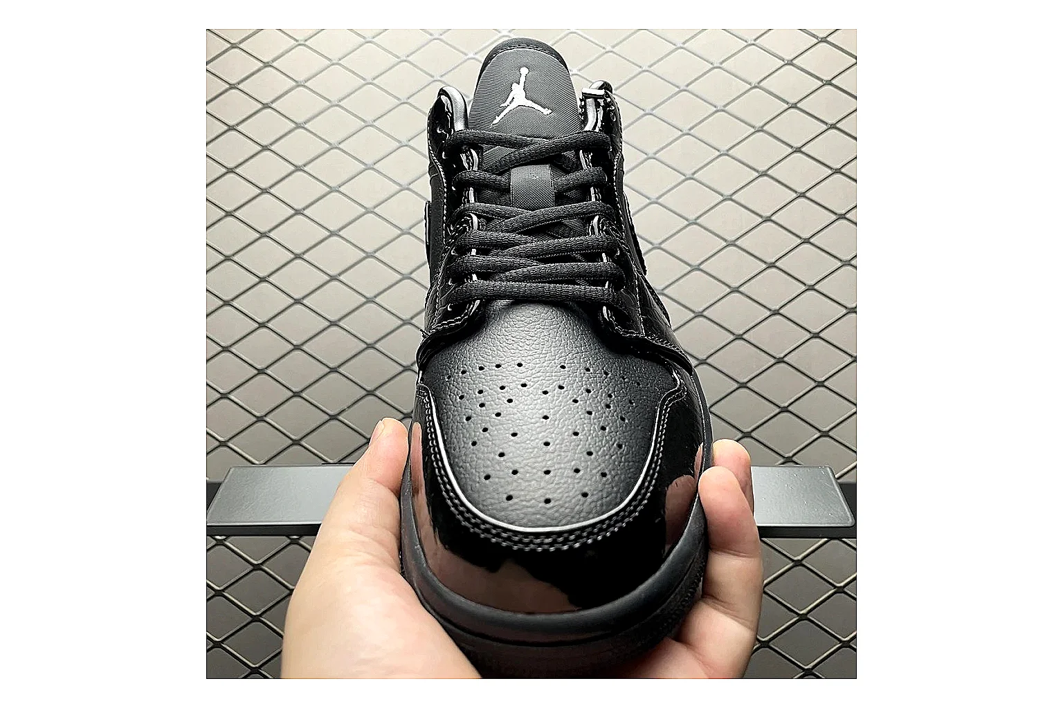 Casual Low-Top Sneaker 9723 QC photo reference showing casual low-top sneaker with clean paneling, textured upper and six-view gallery for daily streetwear styling plus side-profile shape, upper panel lines, and outsole detail thumbnail 3