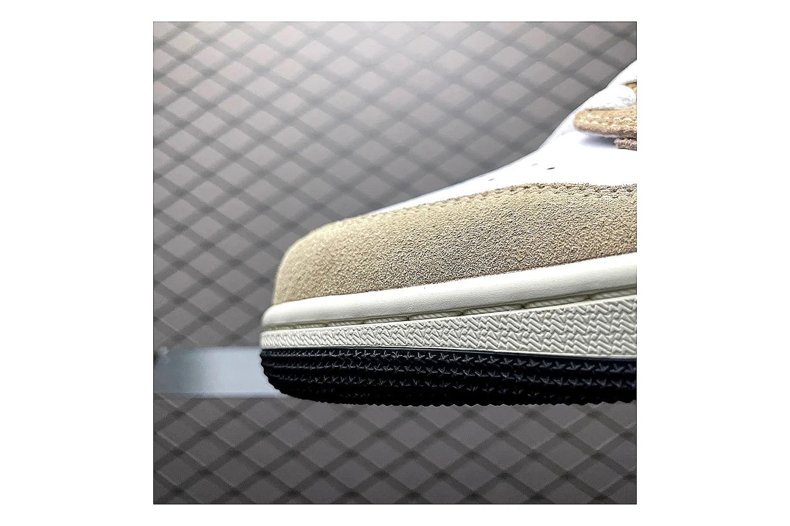 Casual Low-Top Sneaker 9728 QC photo reference showing casual low-top sneaker with clean paneling, textured upper and six-view gallery for daily streetwear styling plus side-profile shape, upper panel lines, and outsole detail thumbnail 2