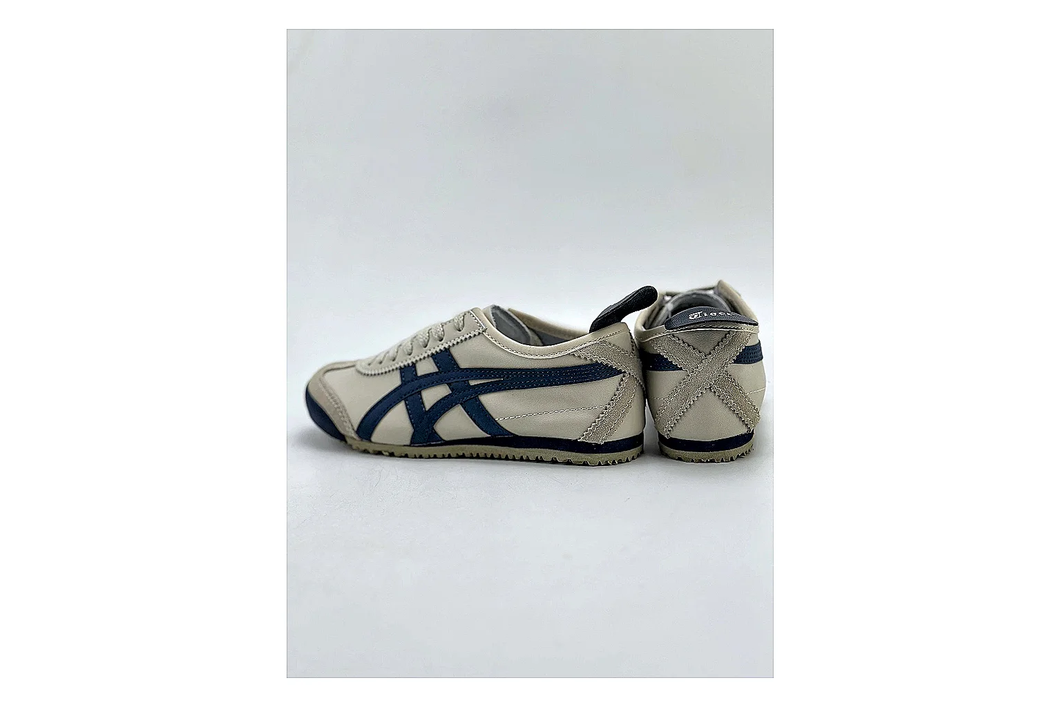 Casual Low-Top Sneaker 9736 QC photo reference showing casual low-top sneaker with clean paneling, textured upper and six-view gallery for daily streetwear styling plus side-profile shape, upper panel lines, and outsole detail thumbnail 4