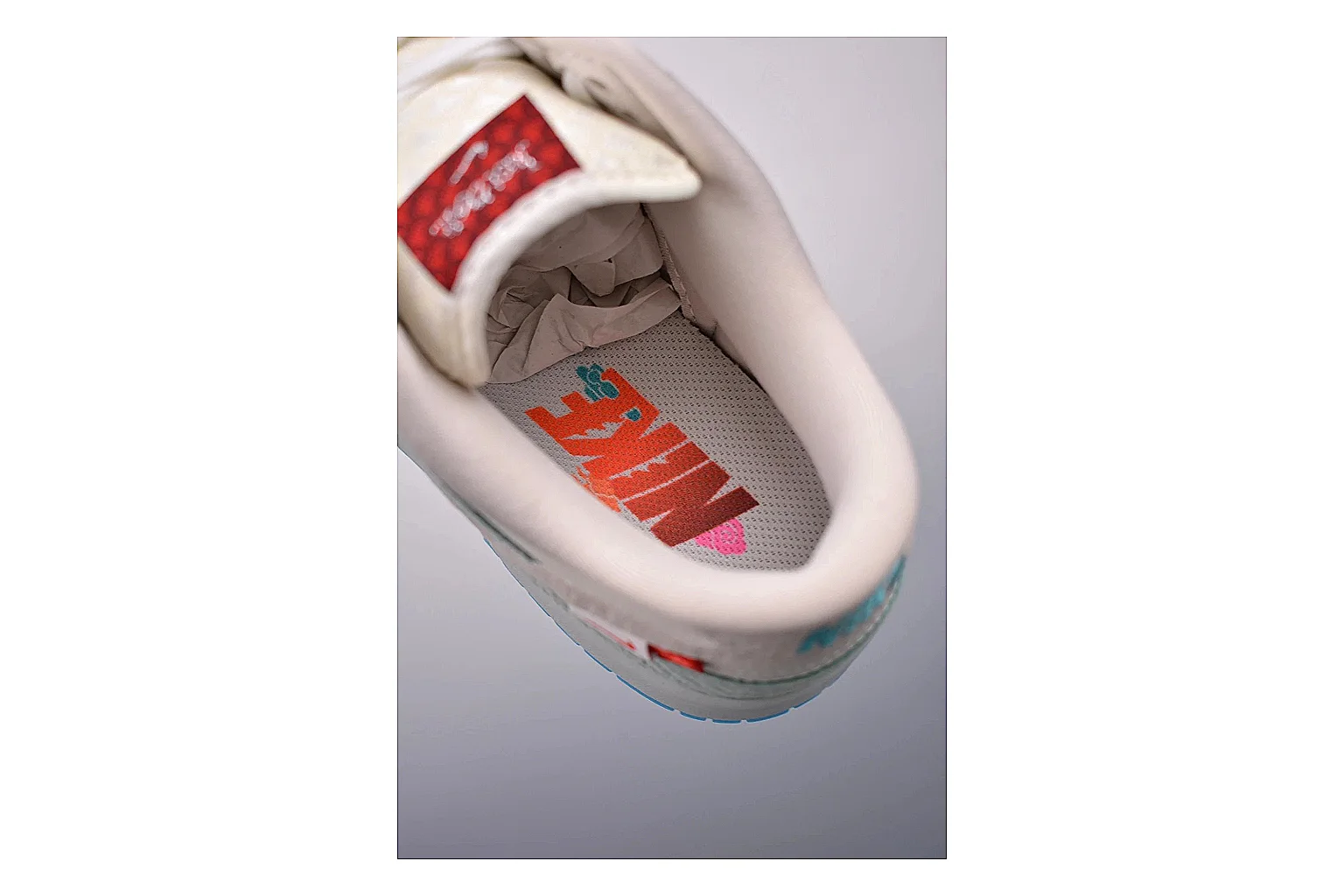 Casual Low-Top Sneaker 9742 QC photo reference showing casual low-top sneaker with clean paneling, textured upper and six-view gallery for daily streetwear styling plus side-profile shape, upper panel lines, and outsole detail thumbnail 3